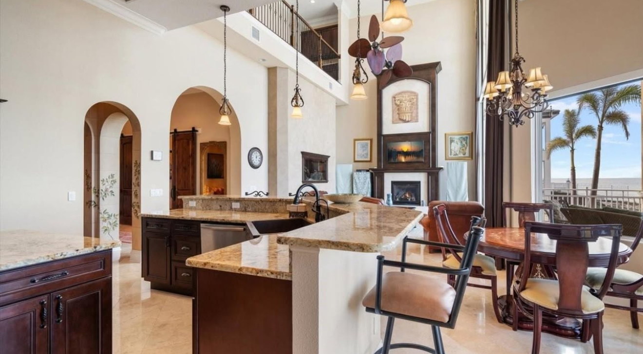 Golden Horizon Estate